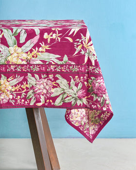 April Cornell Hydrangea Wine  Breakfast Cloth / 4 Seater