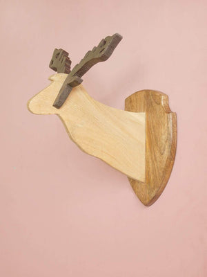 Reindeer Head Shield