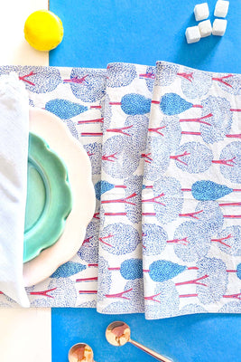 Topiary Garden Table Runner - Topiary Garden Table Runner - The Wishing Chair