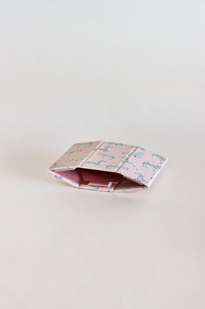 Pearlised Paper Leather Foldable Pen Holder - Pink Safari