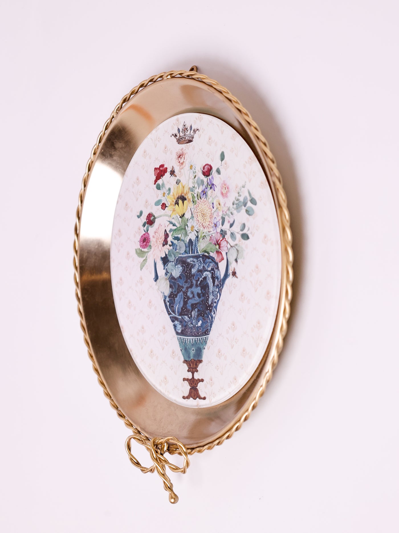 Vase Metal Wall Plate