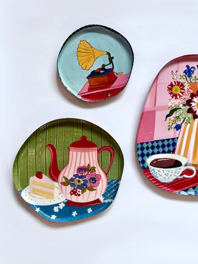 Tea Time Story Wall Plates - Set of 3