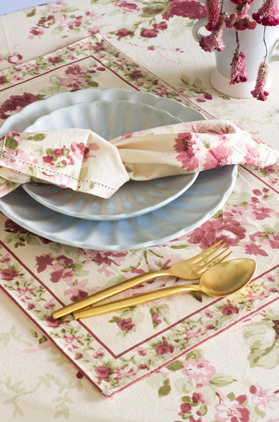 April Cornell Cottage Antique Napkin Set Of 6