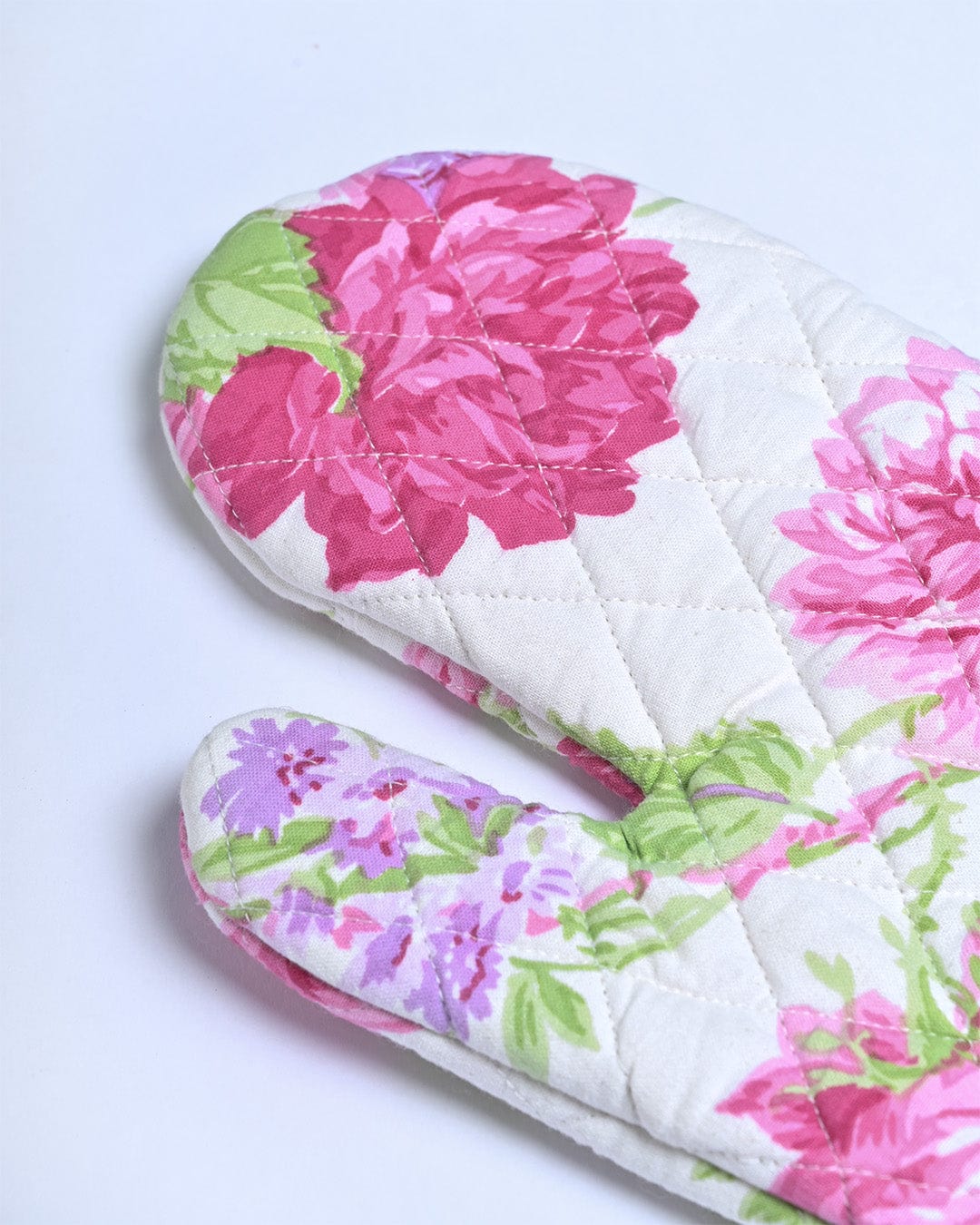 April Cornell  Everlasting Ecru Oven Mitt