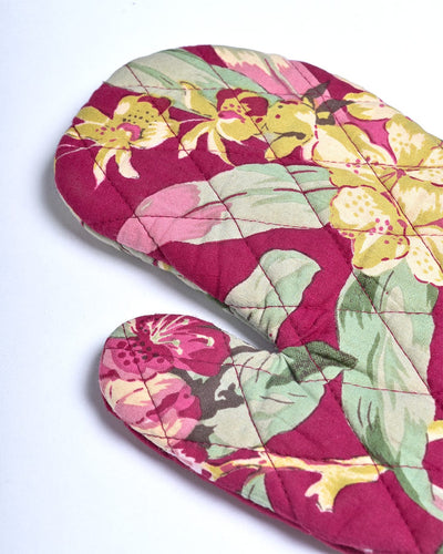 April Cornell Hydrangea Wine Oven mitt