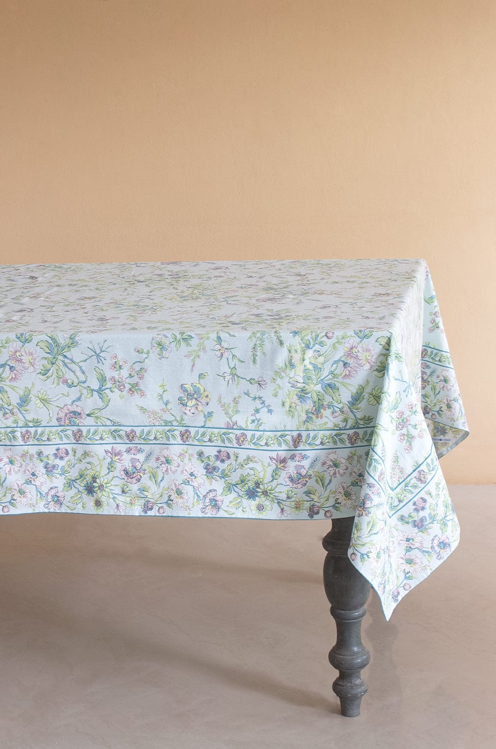 April Cornell Meadow Mist Dining Cloth- 6 Seater