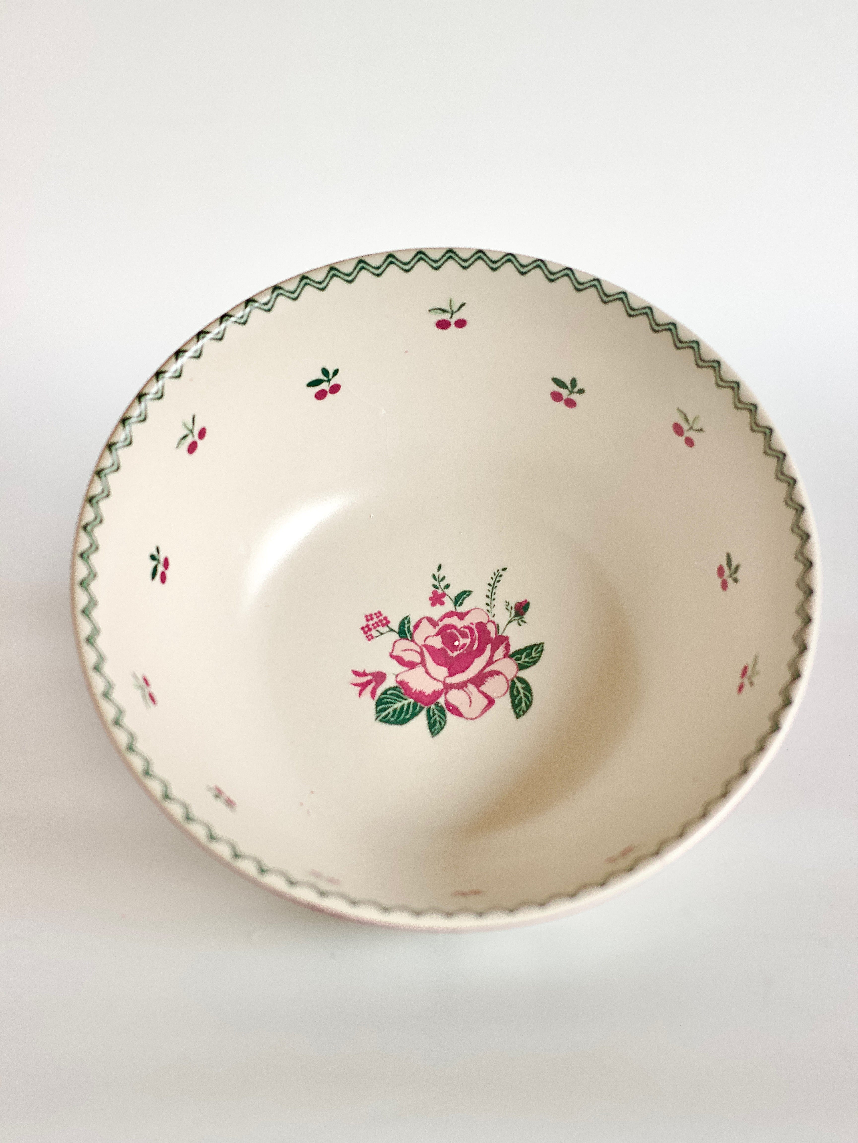 Bloomsberry Ceramic Bowl 17.5 cm | The Wishing Chair