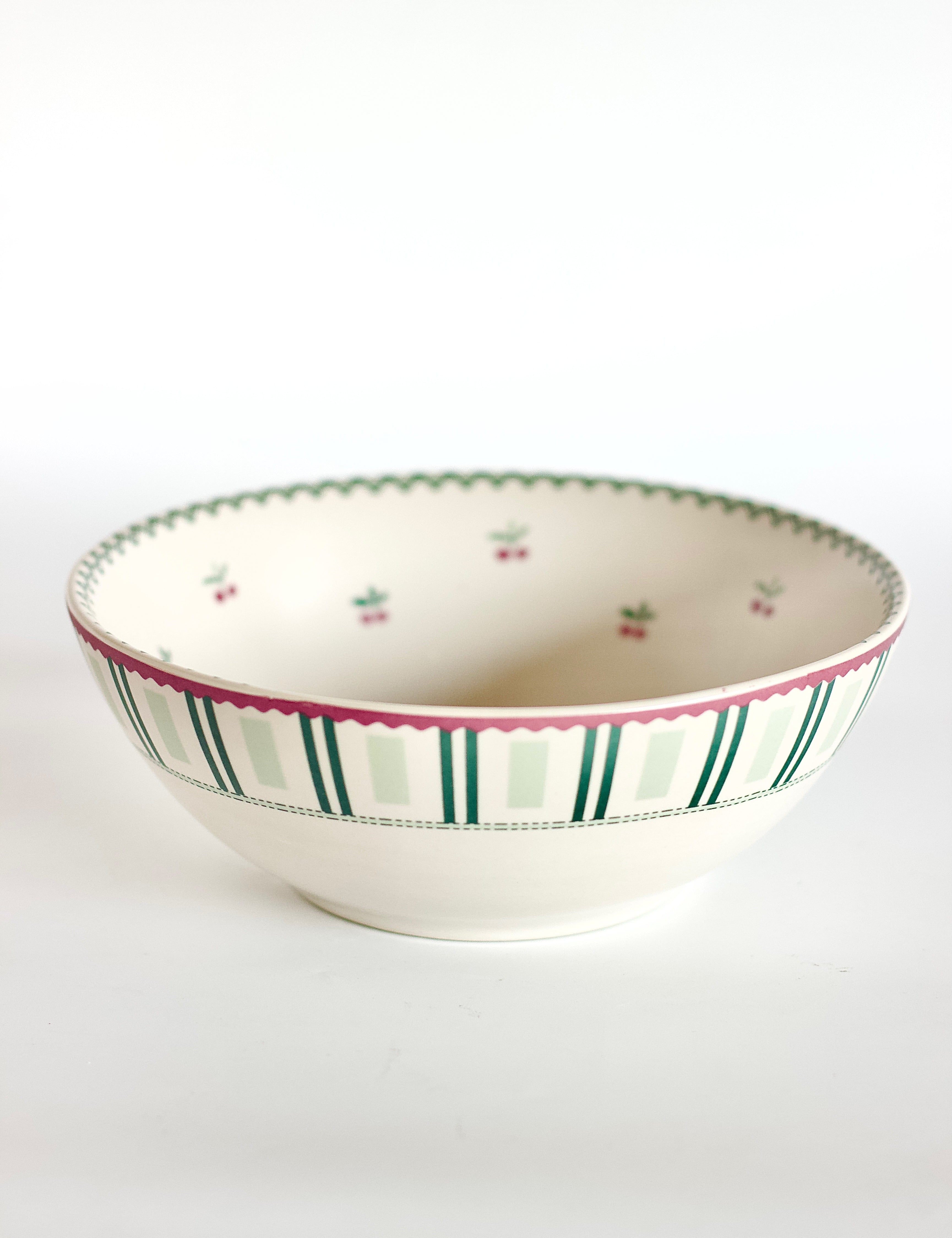 Bloomsberry Ceramic Bowl 17.5 cm | The Wishing Chair