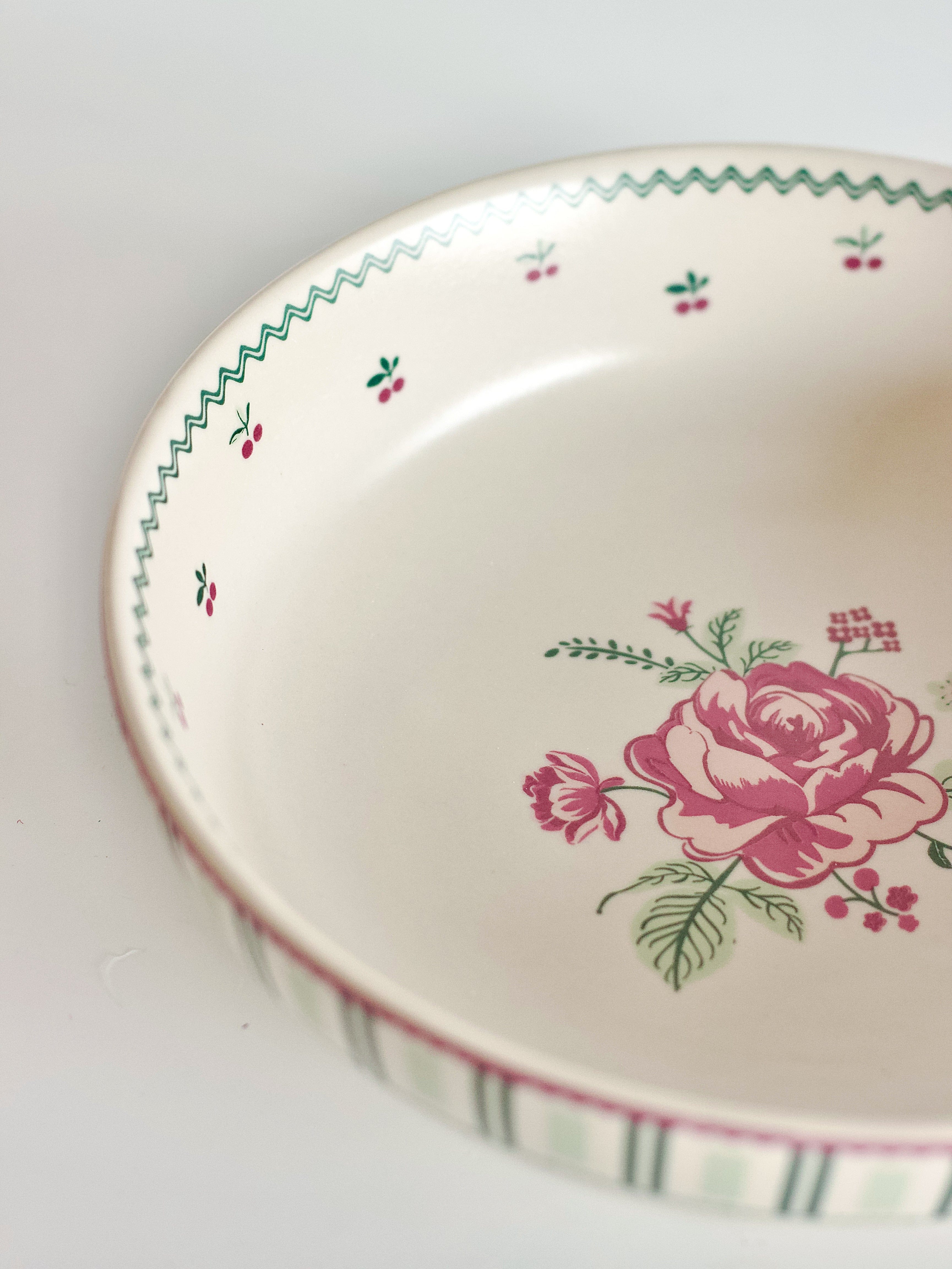 Bloomsberry Ceramic Bowl 18.5 cm