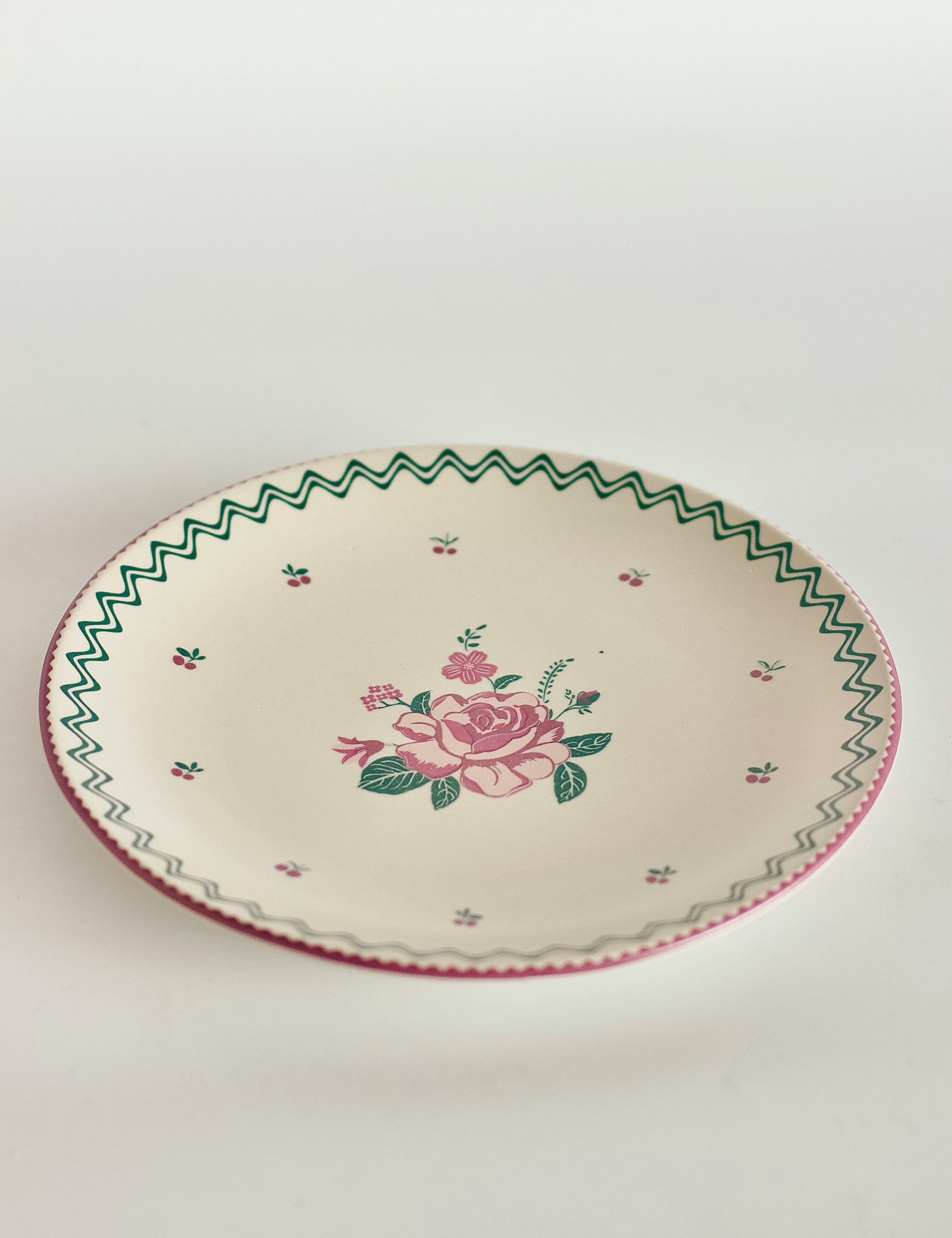 Bloomsberry Ceramic Coupe Plate | The Wishing Chair