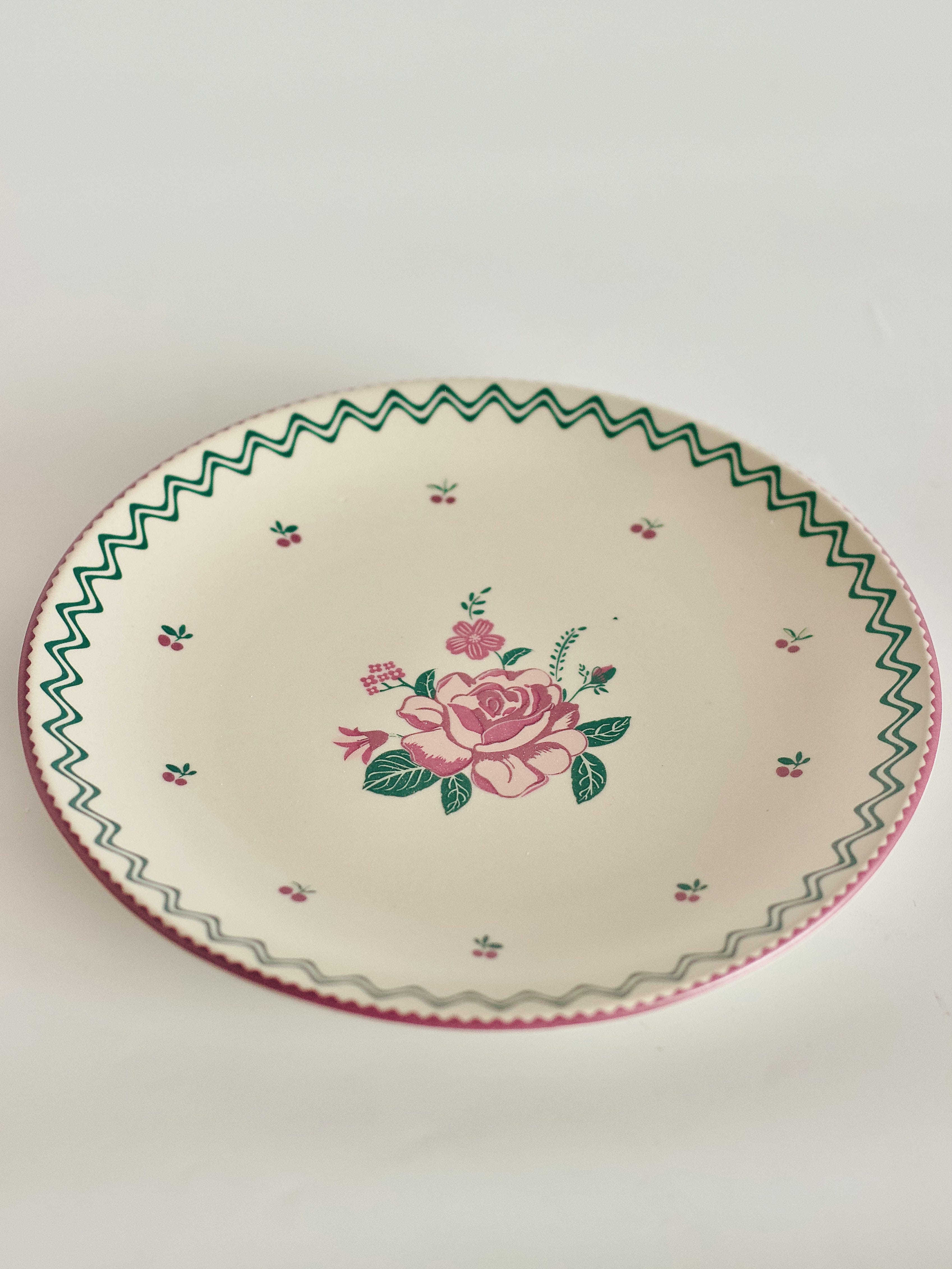 Bloomsberry Ceramic Coupe Plate | The Wishing Chair