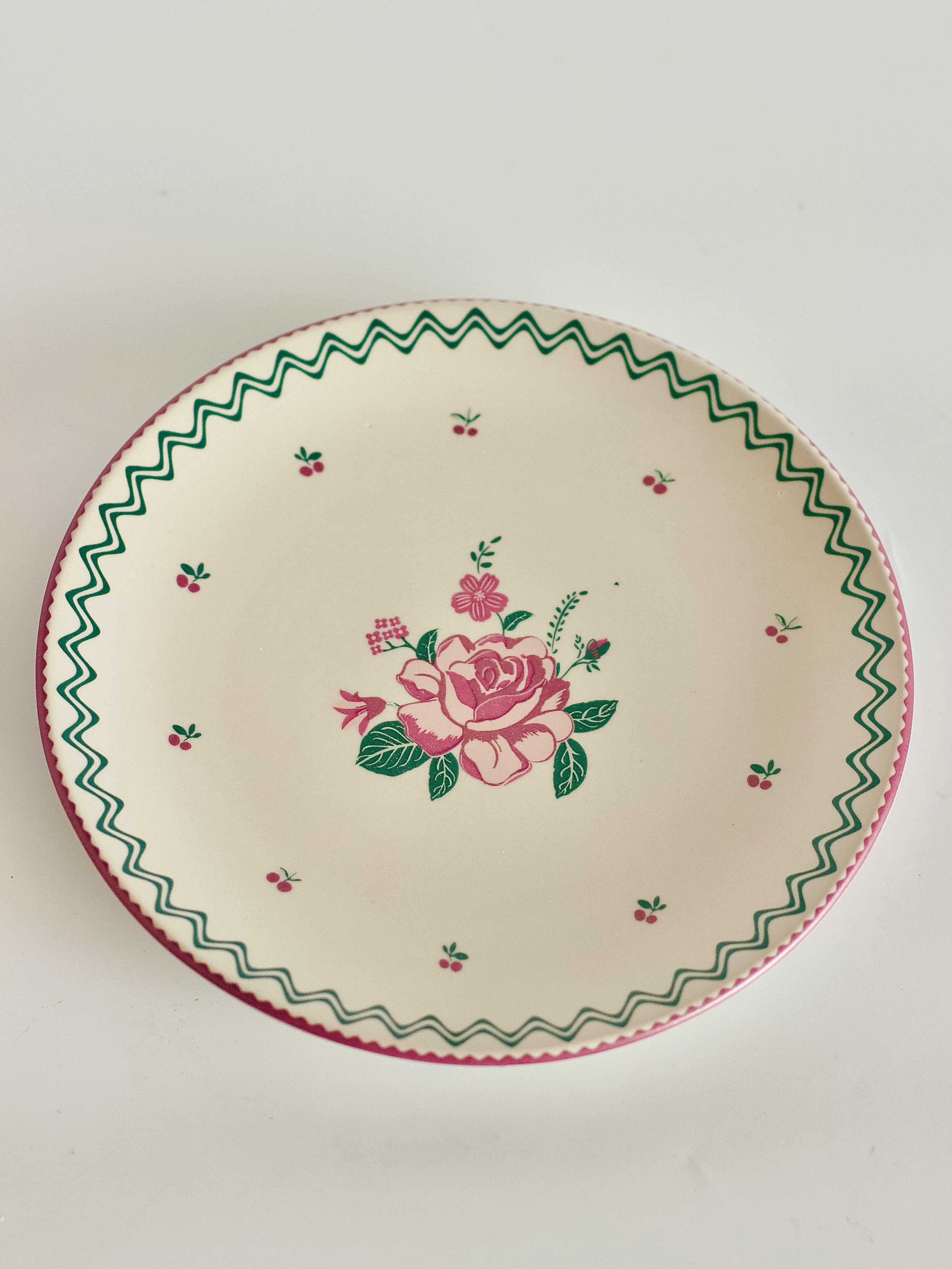 Bloomsberry Ceramic Coupe Plate | The Wishing Chair