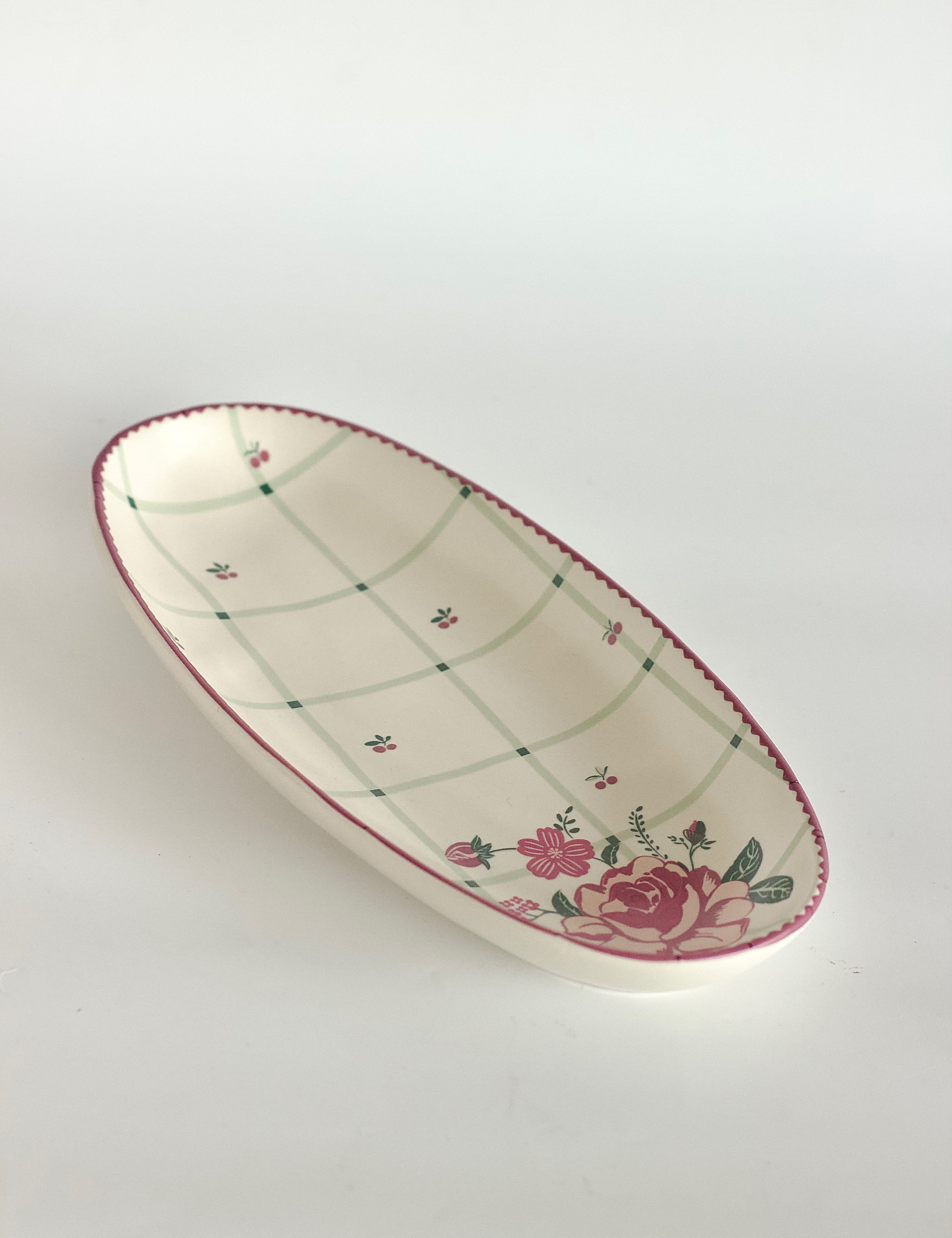 Bloomsberry Platter 26cm | The Wishing Chair