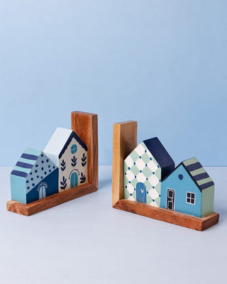 Book Nook Hanpdainted Bookends - Set of 2