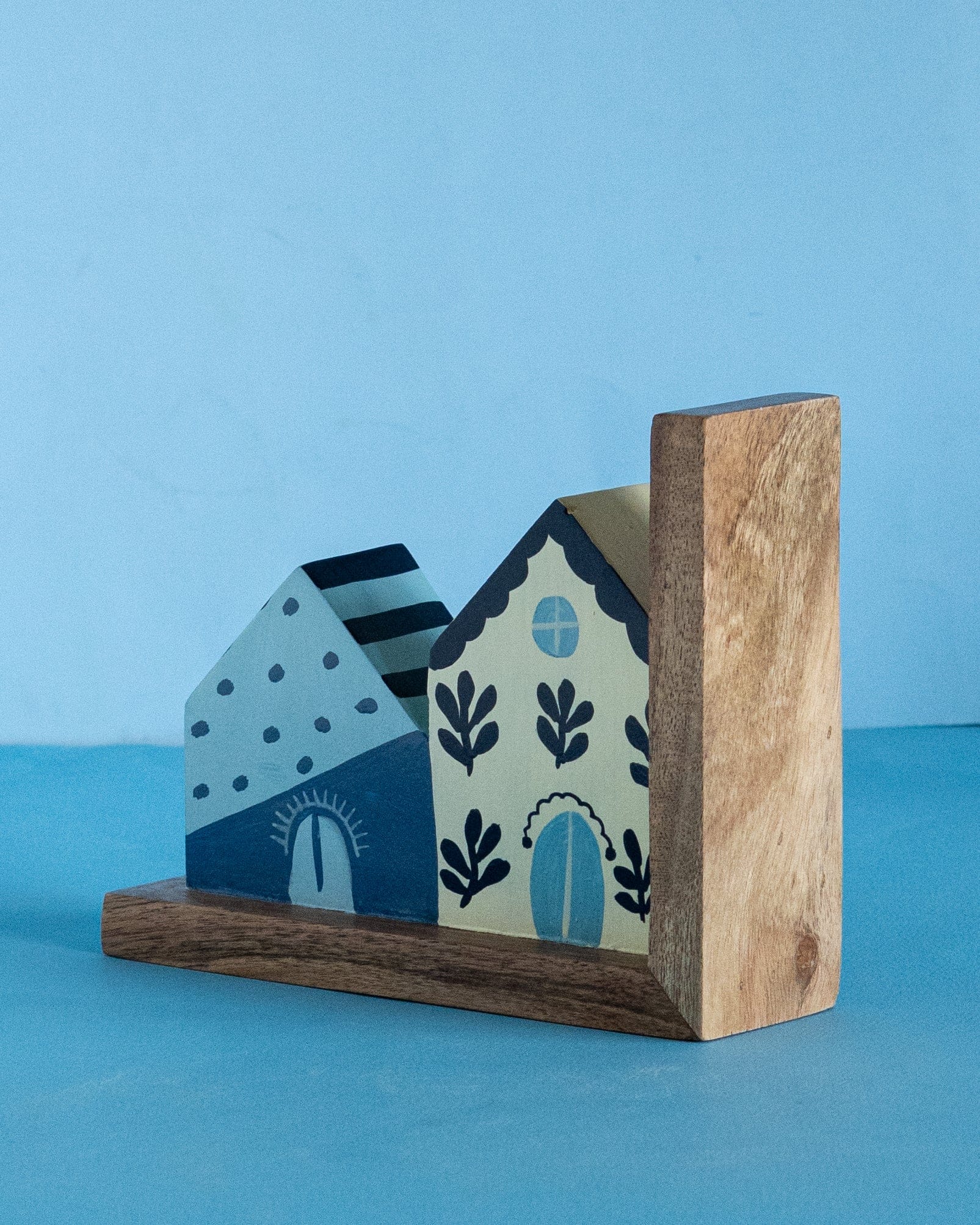 Book Nook Handpainted Bookends - Set of 2 | The Wishing Chair
