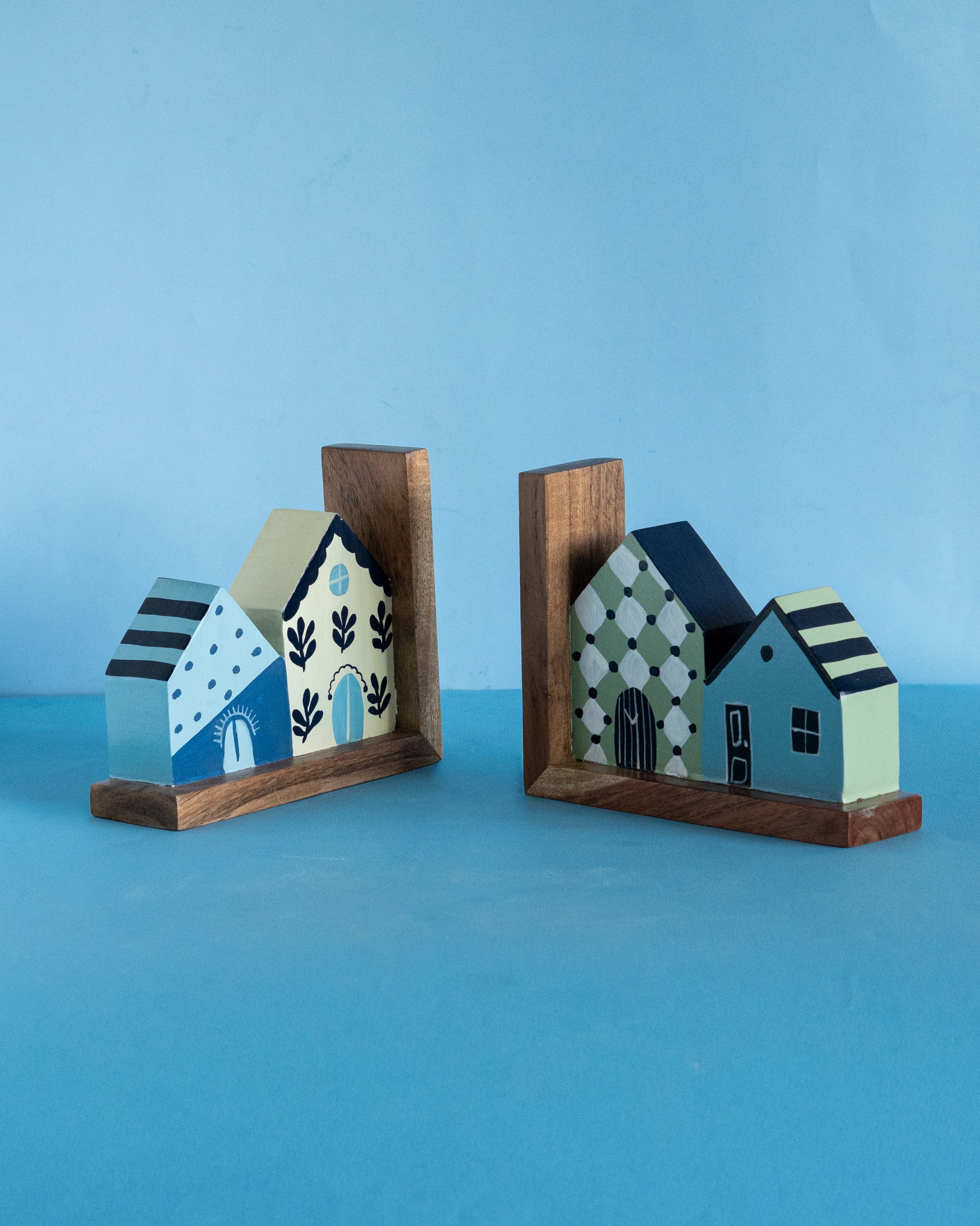 Book Nook Handpainted Bookends - Set of 2 | The Wishing Chair