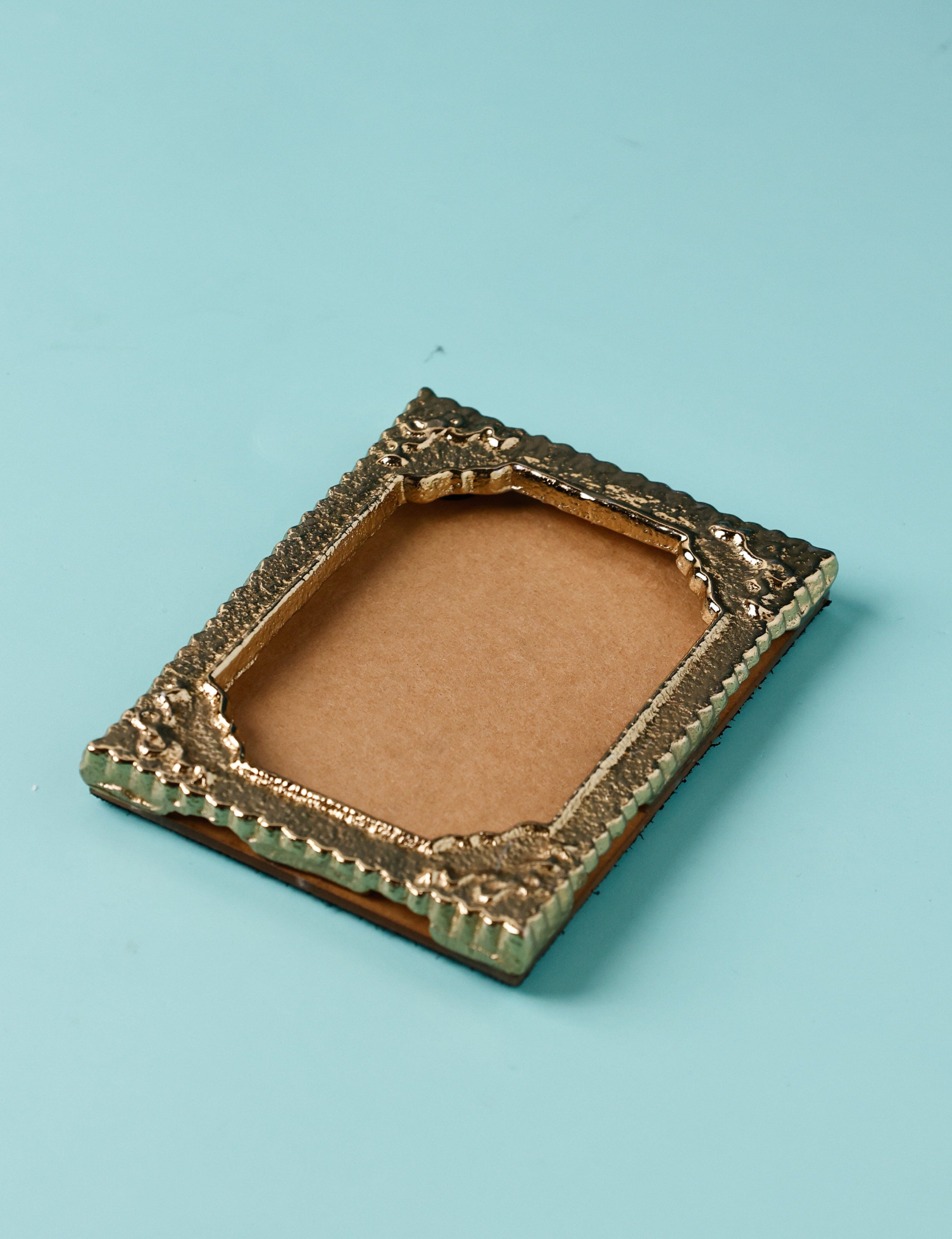 Bowette Metal Fridge Magnet Photoframe