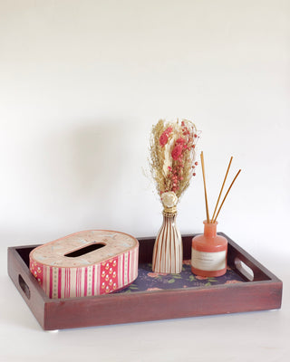 Bundle The House proud: A coral Entryway