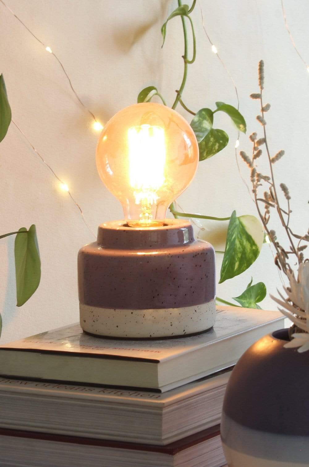 Dalia Ceramic Desk Lamp With Edison Bulb