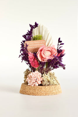 Dome Botanique -  Botanical flowers in a Glass Cloche - Peony