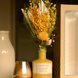 Dream Botanique Glass Vase with Botanical flowers - Daffodil