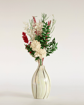 Dream Botanique Glass Vase with Botanical flowers - Holly