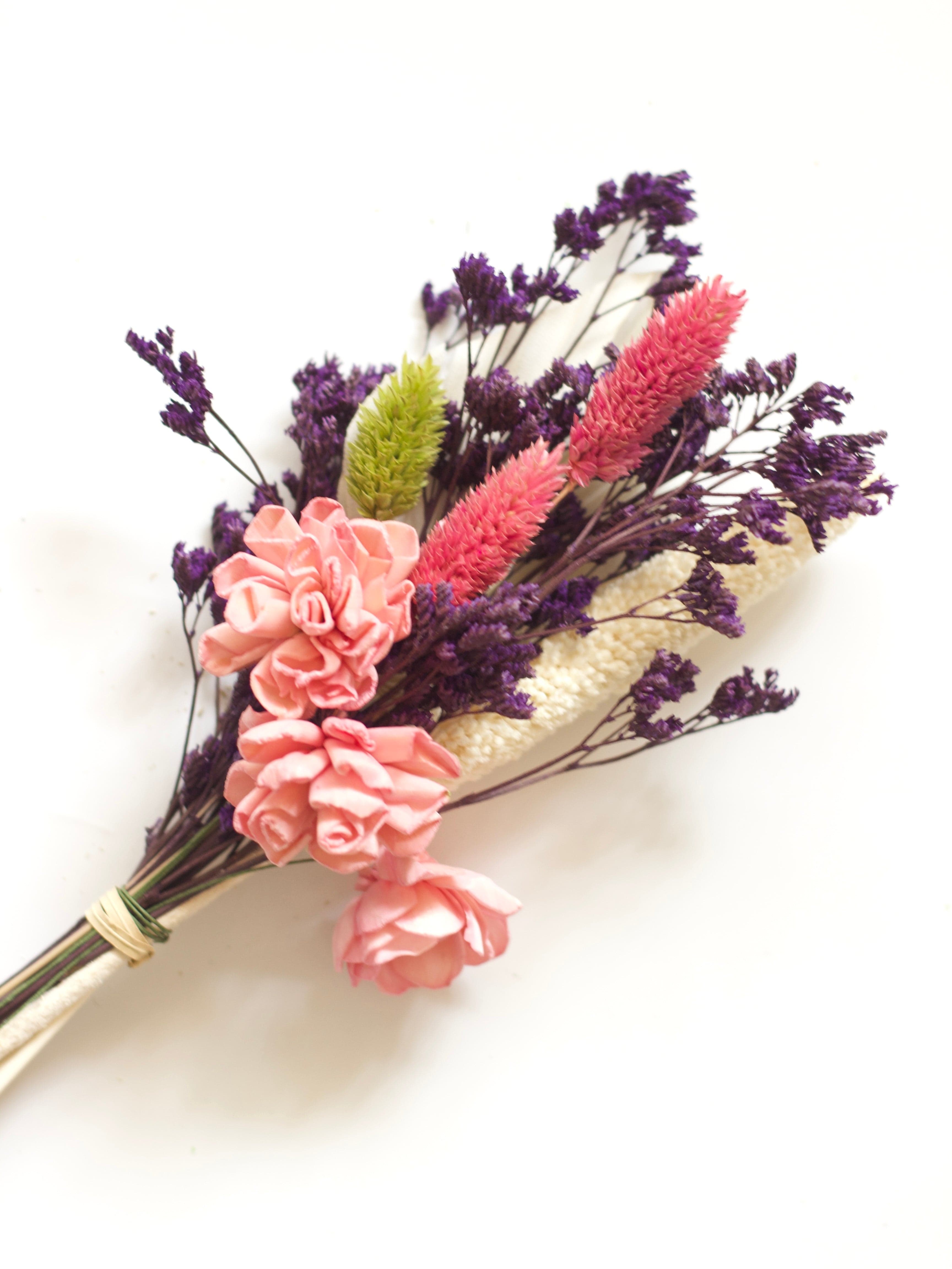 Dream Botanique Glass Vase with Botanical Flowers - Peony