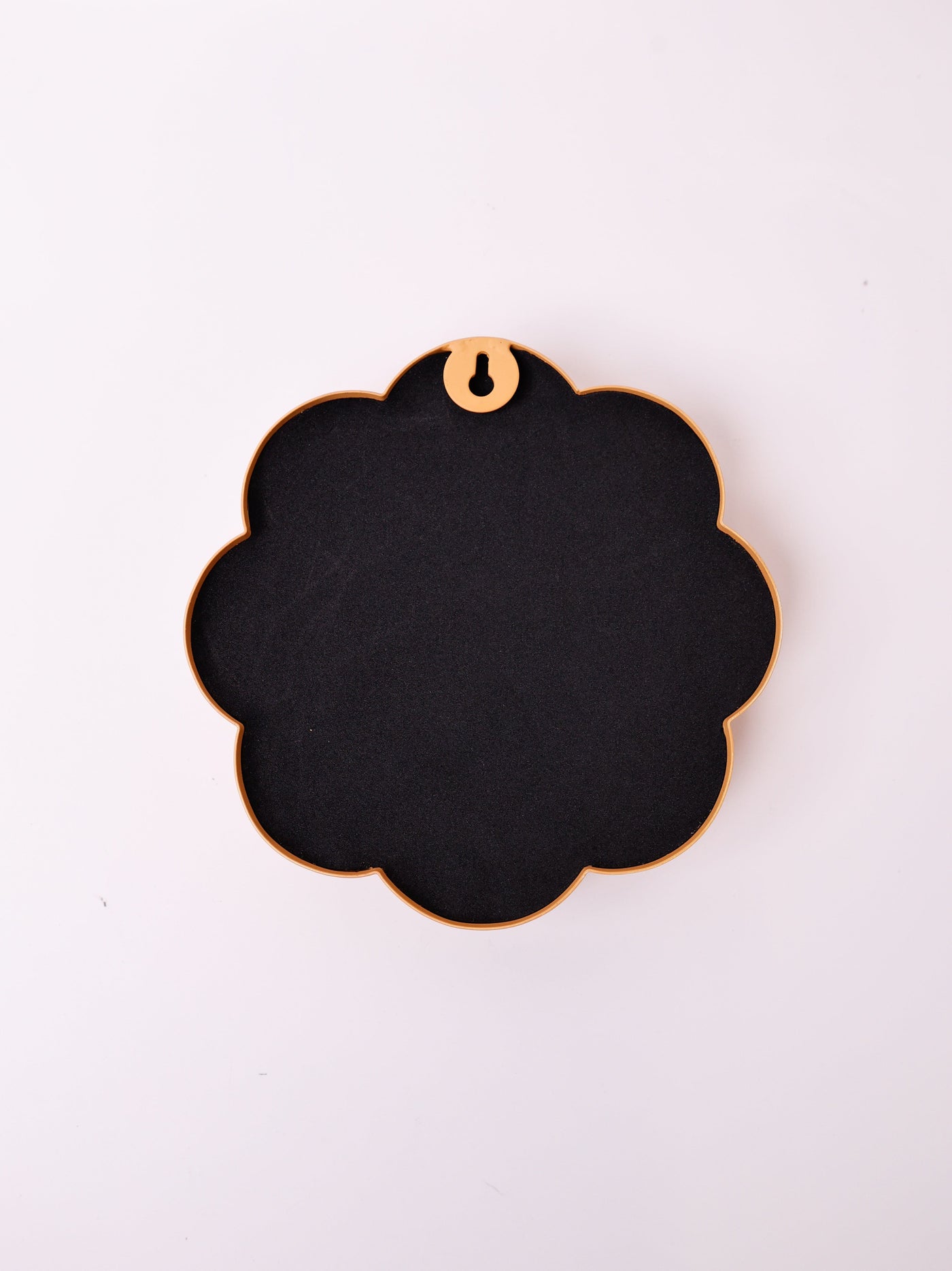 Ellie Metal Wall Plate