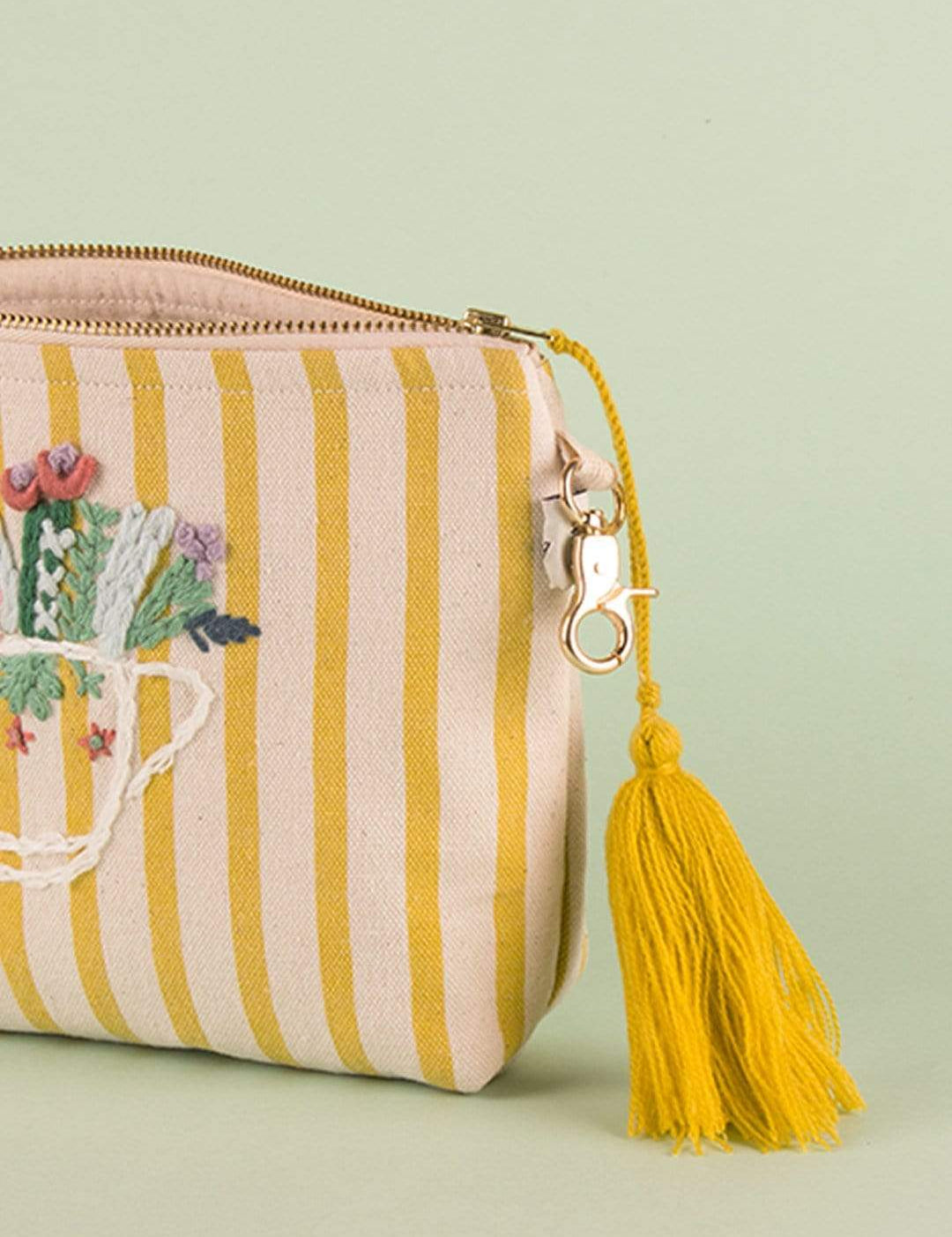 Floral Cup Pouch