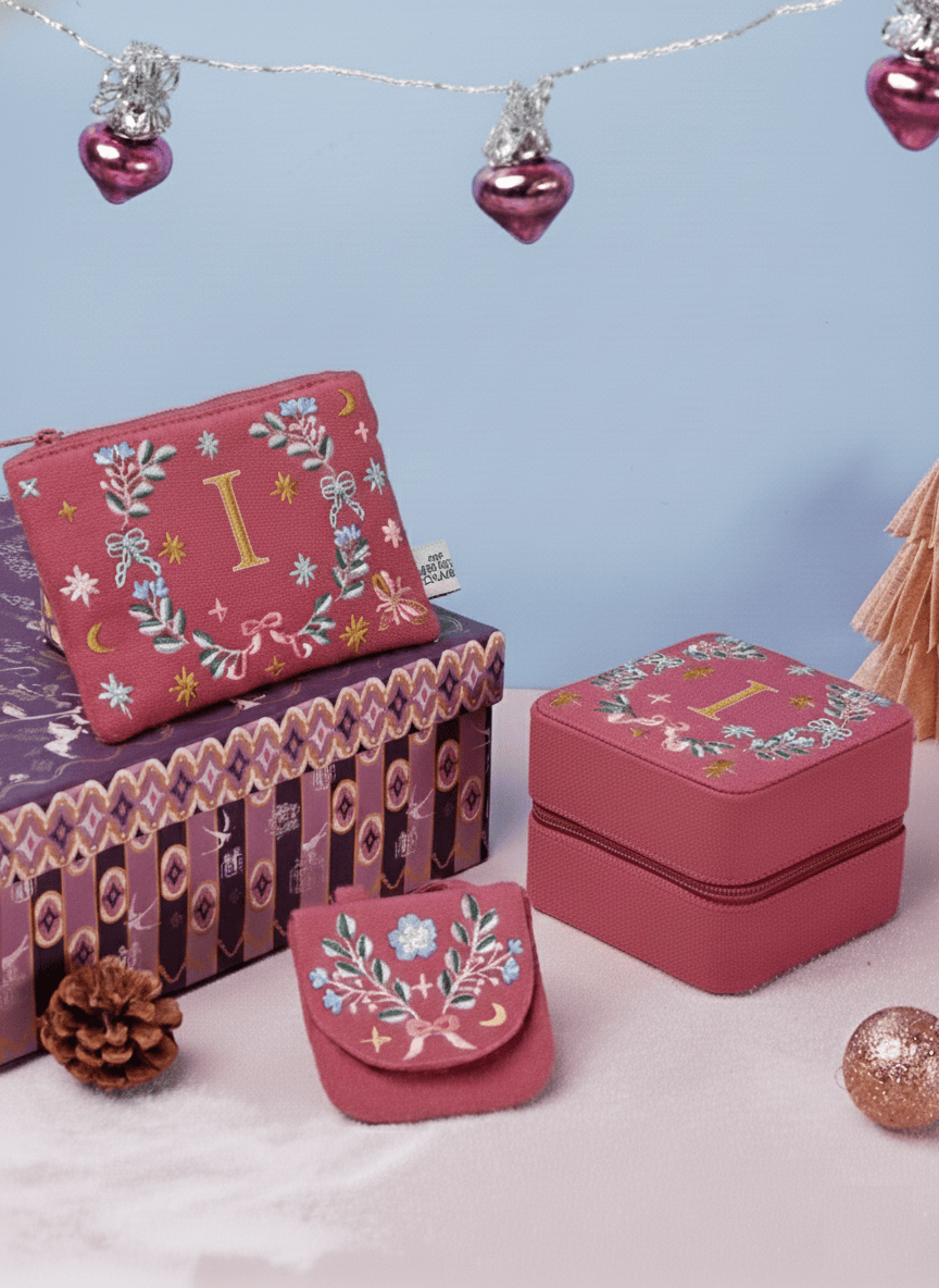 I Name Things Nice Gift Box