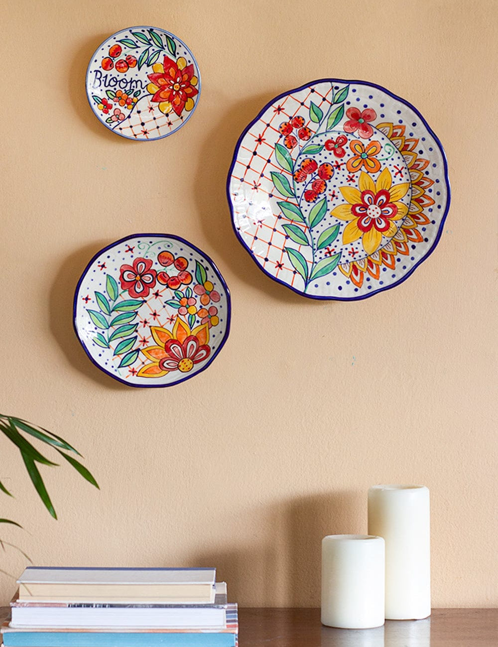 Isabella Wall Plates -set Of 3
