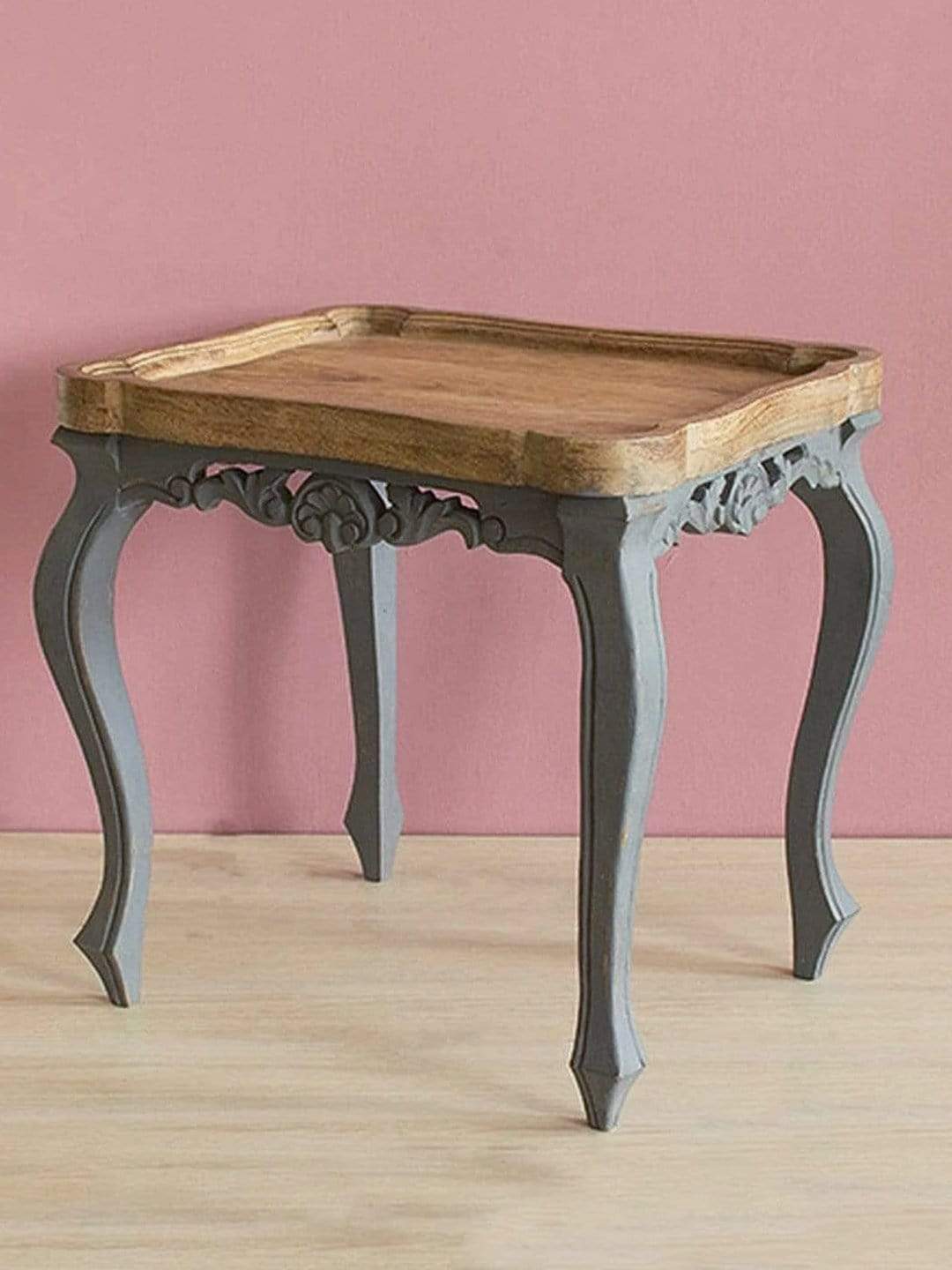 Louis Nesting Table