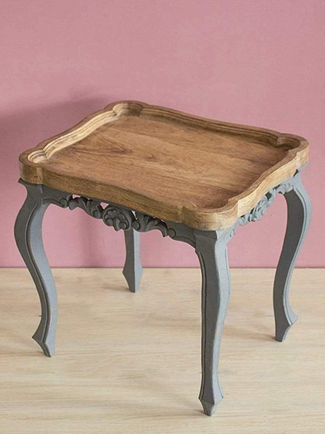 Louis Nesting Table