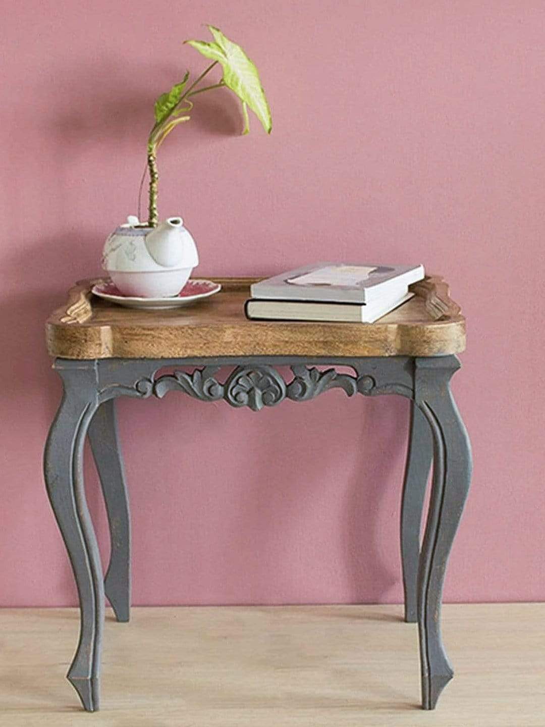 Louis Nesting Table