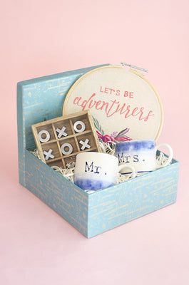 Love, Hugs and XOXO Gift Box