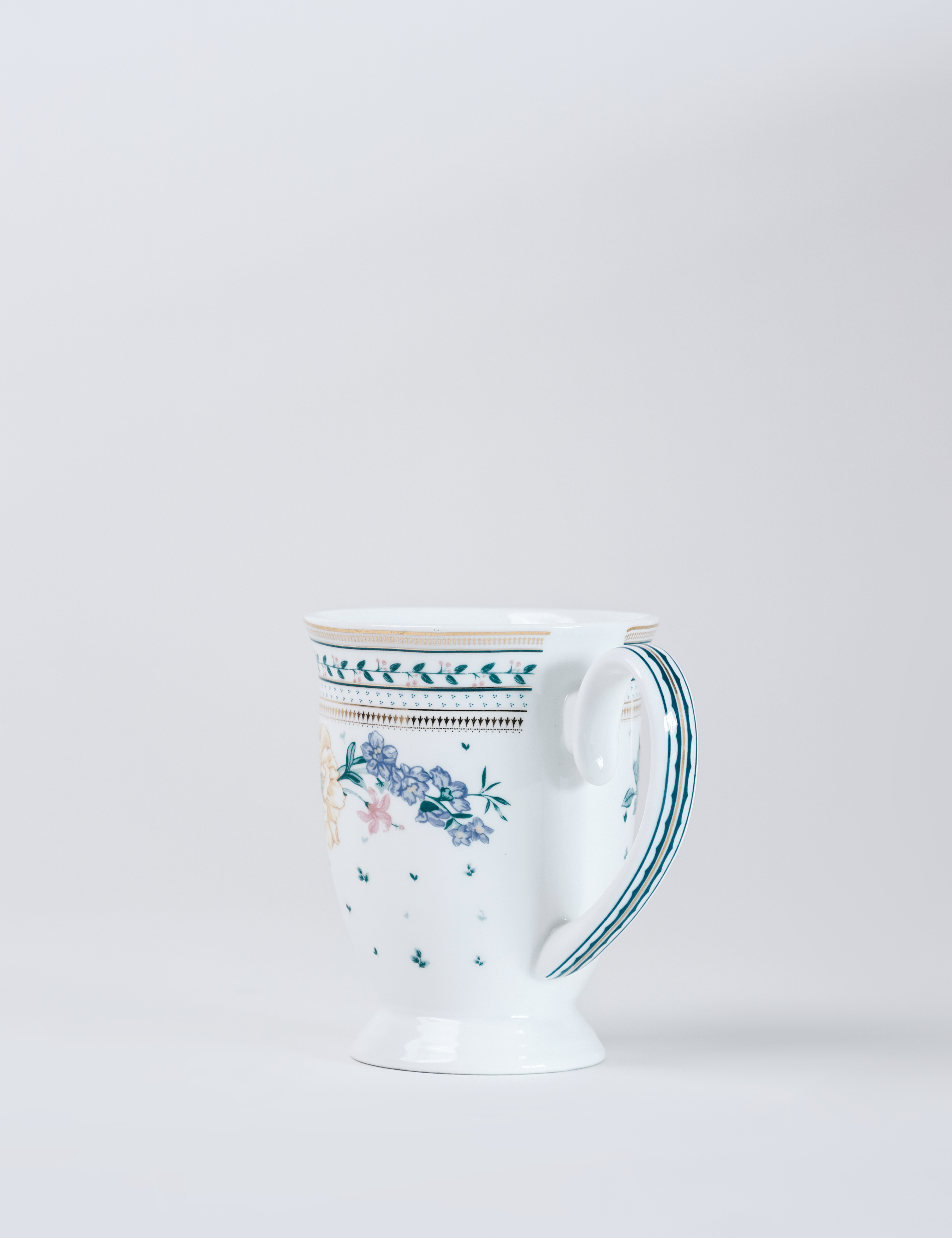 Magique by The Wishing Chair - Emerald Ribbon Fine China Ceramic Collection - Coffee Mug