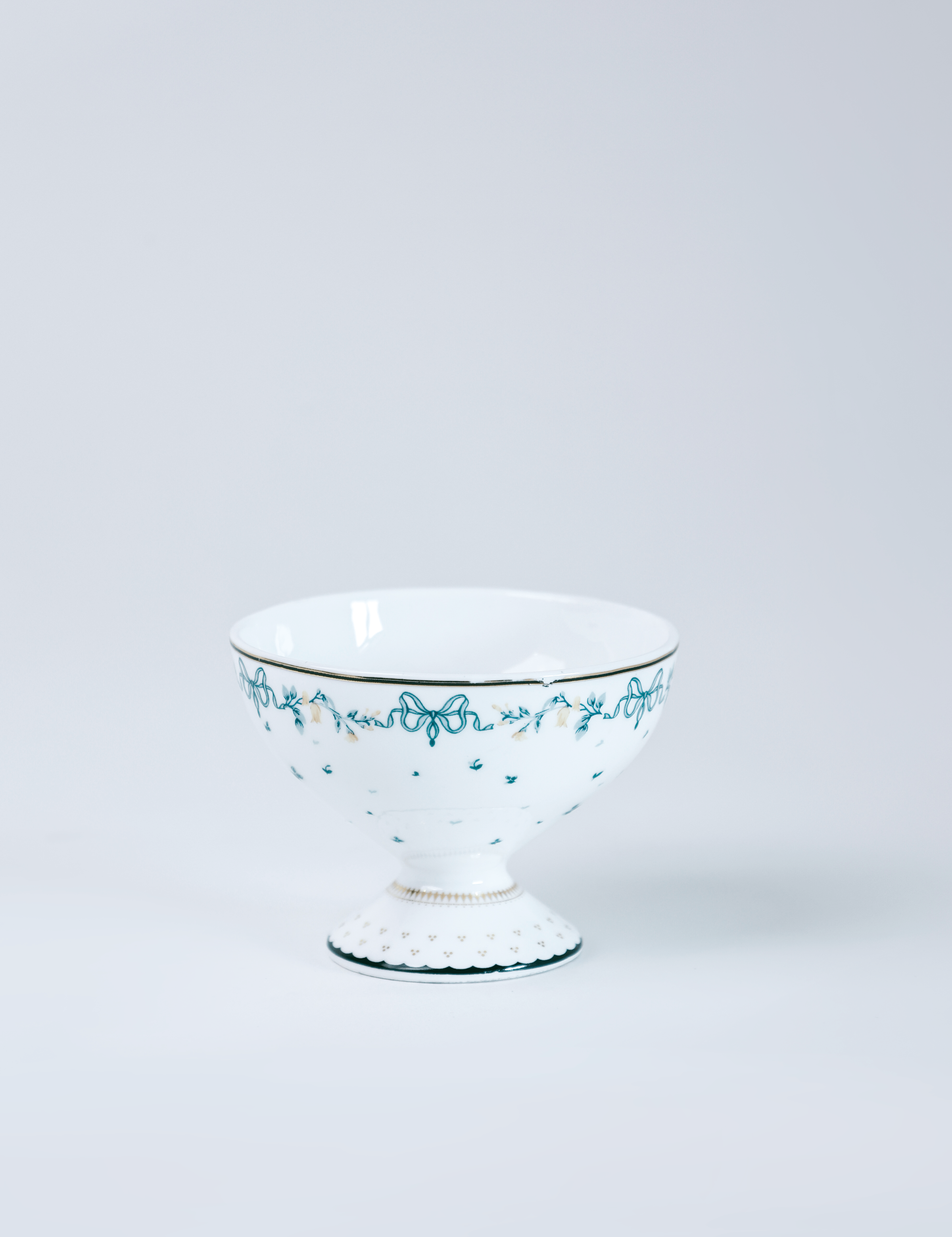 Magique by The Wishing Chair - Emerald Ribbon Fine China Ceramic Collection - Dessert Cups - Set of 4