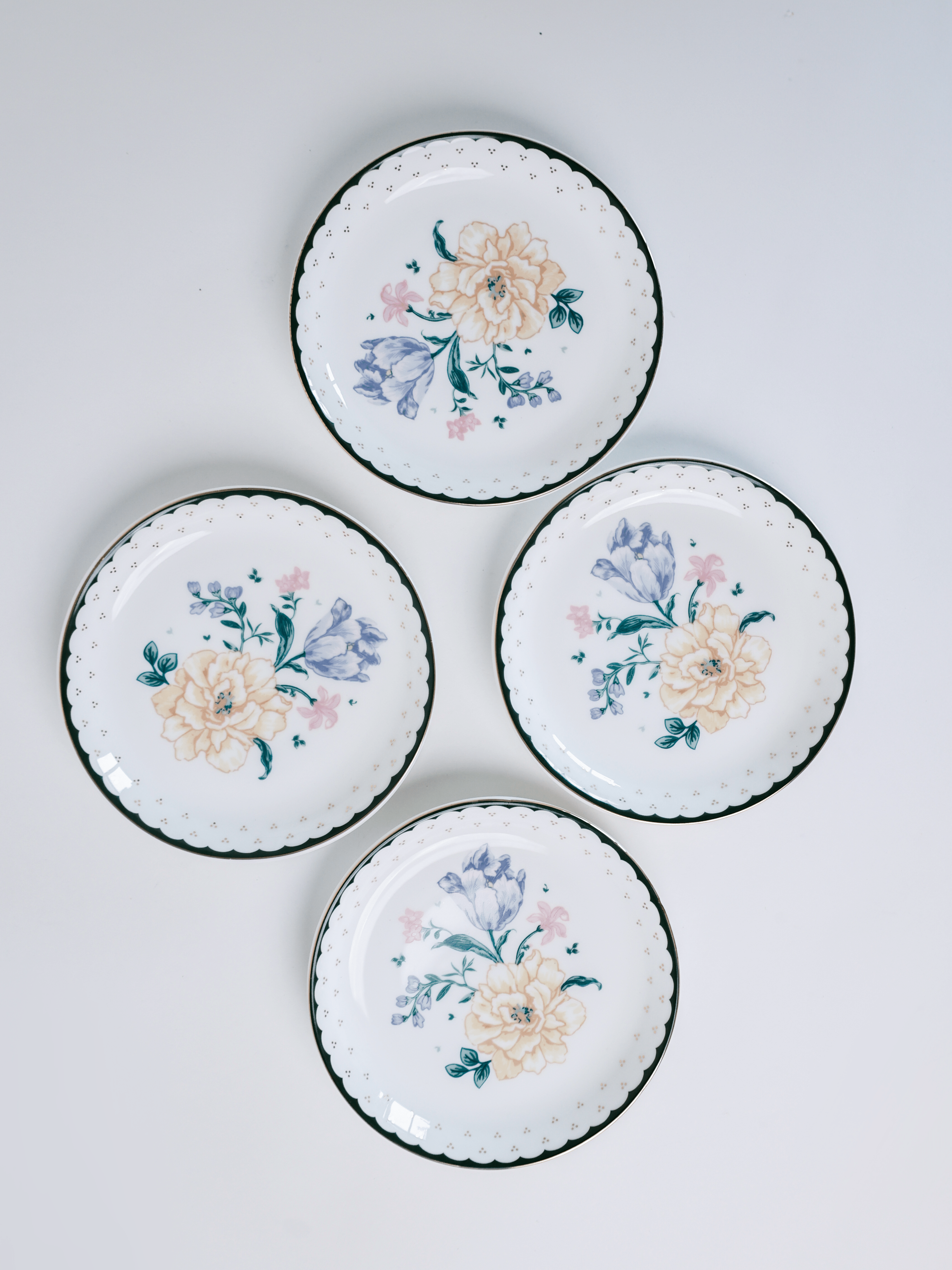 Magique by The Wishing Chair - Emerald Ribbon Fine China Snack Plates - Set of 4 - 5.5 inches