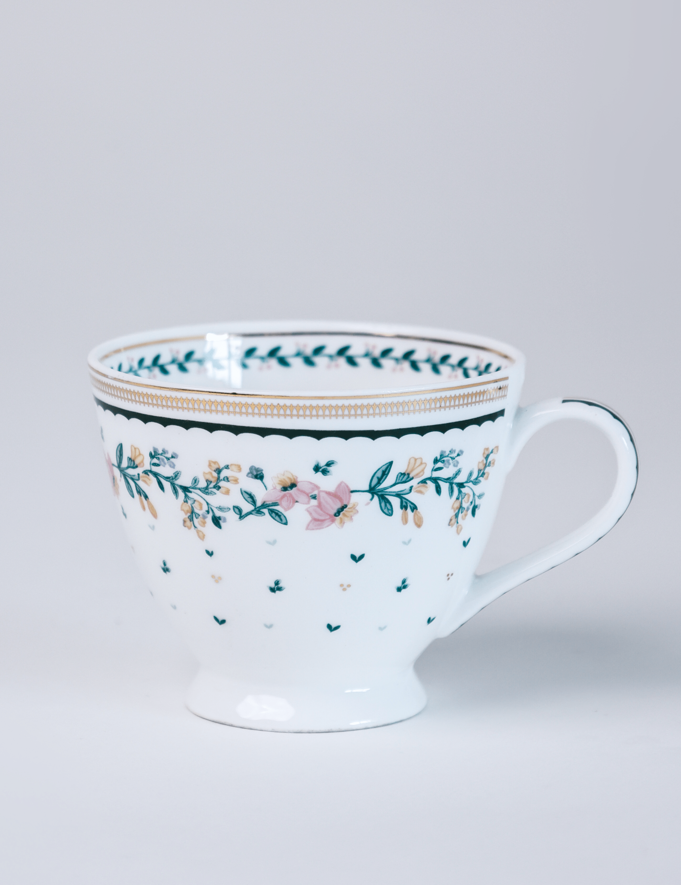 Magique by The Wishing Chair - Emerald Ribbon Fine China Ceramic Collection - Teacups & Saucers - Set of 6