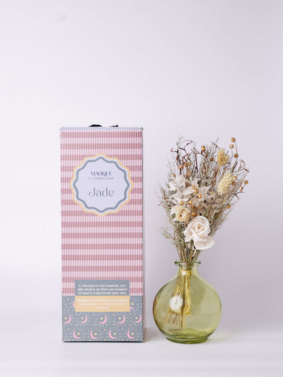 Magique by The Wishing Chair - Jade Dried Flowers & Glass Vase