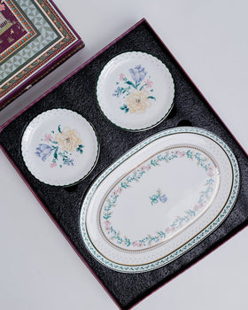 Magique by The Wishing Chair x ClayCraft :  Emerald Ribbon - Amber Giftbox | Set of 4 Snack Plates & Serving Platter