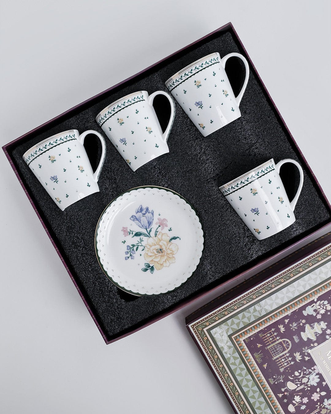 Magique by The Wishing Chair x ClayCraft :  Emerald Ribbon - Twilight Bloom Giftbox | Set of 4 Snack Plates and 4 Mugs