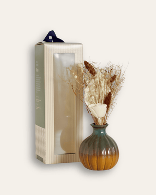 Moss Botanique - Ceramic Vase With Botanical Flowers