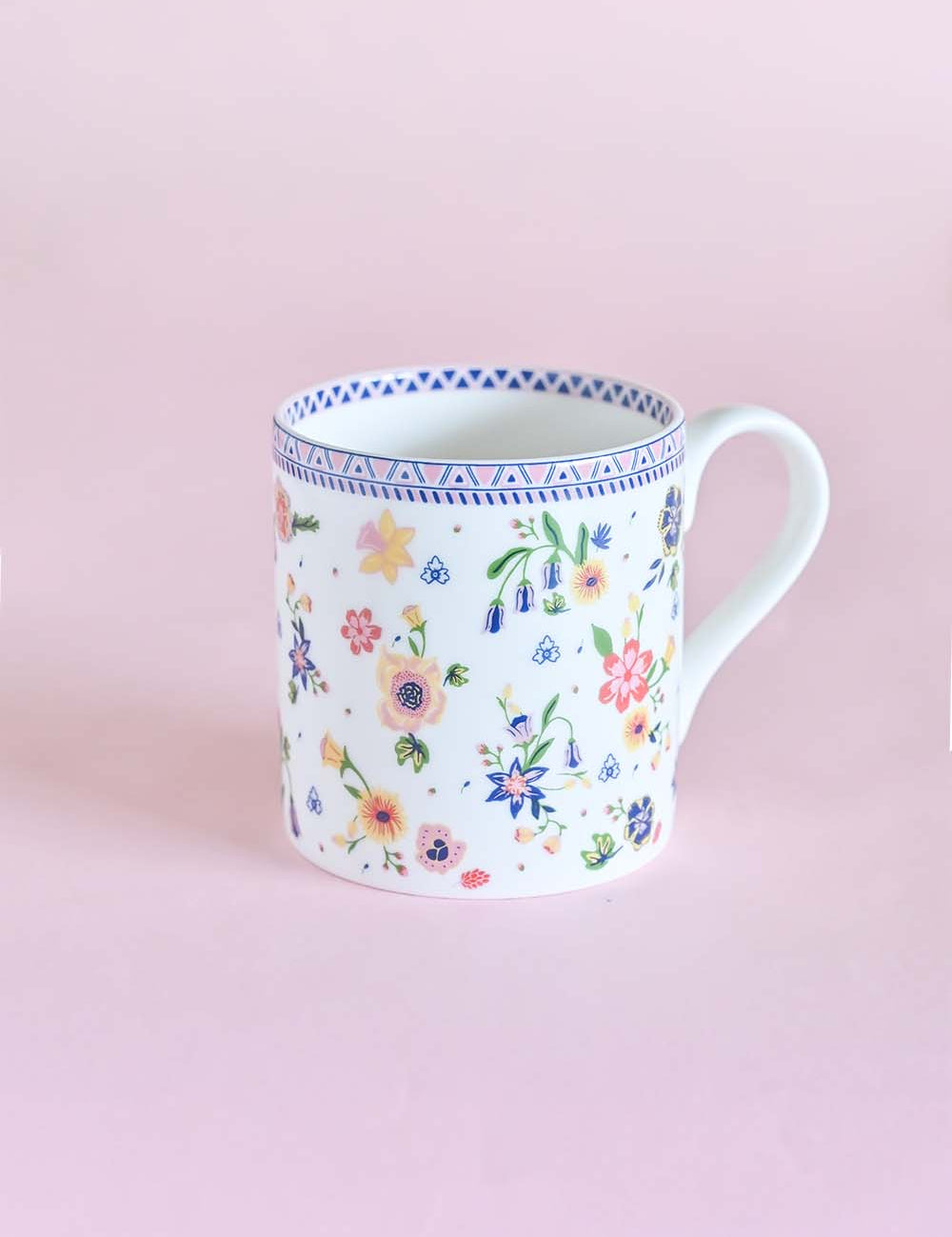  Mugs World's Best Mom Fine China Mug - World's Best Mom Fine China Mug - The Wishing Chair 