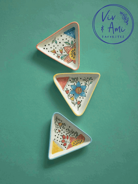 Ocean Song Triangle Plates- Set Of 3