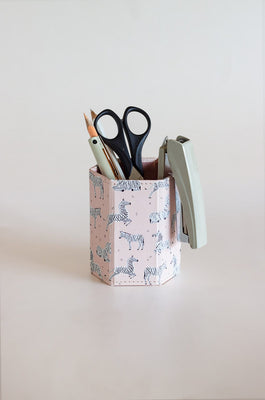 Pearlised Paper Leather Foldable Pen Holder - Pink Safari