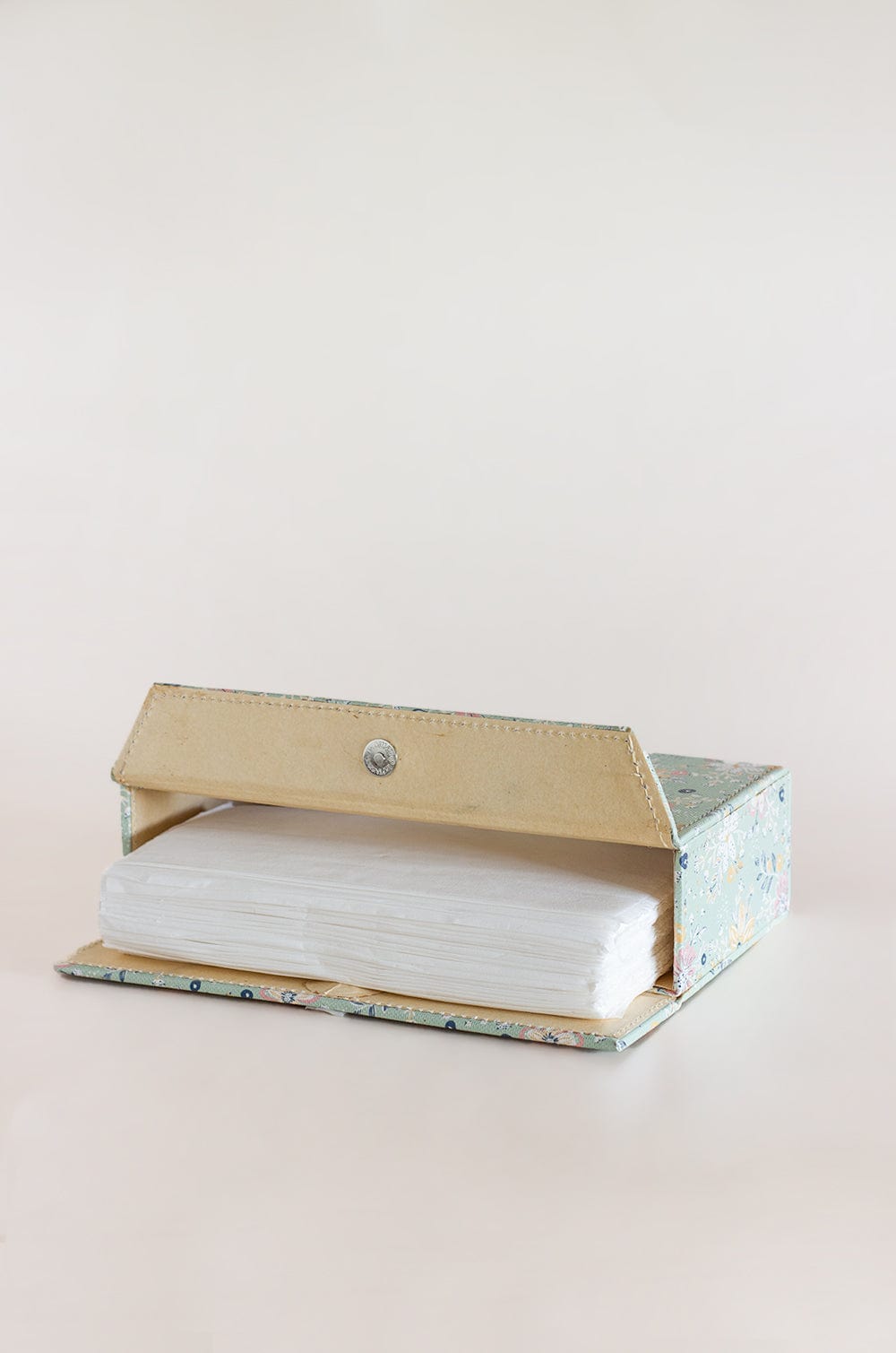 Pearlised Paper Leather Tissue Box- Mint Magnolias