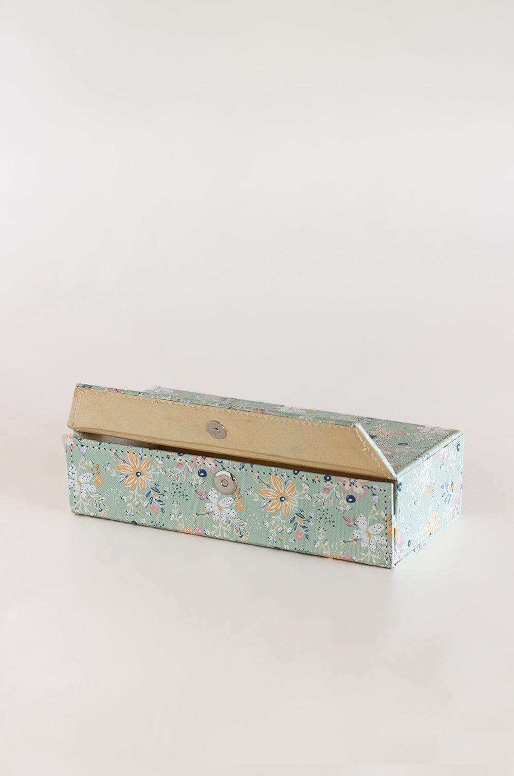 Pearlised Paper Leather Tissue Box- Mint Magnolias