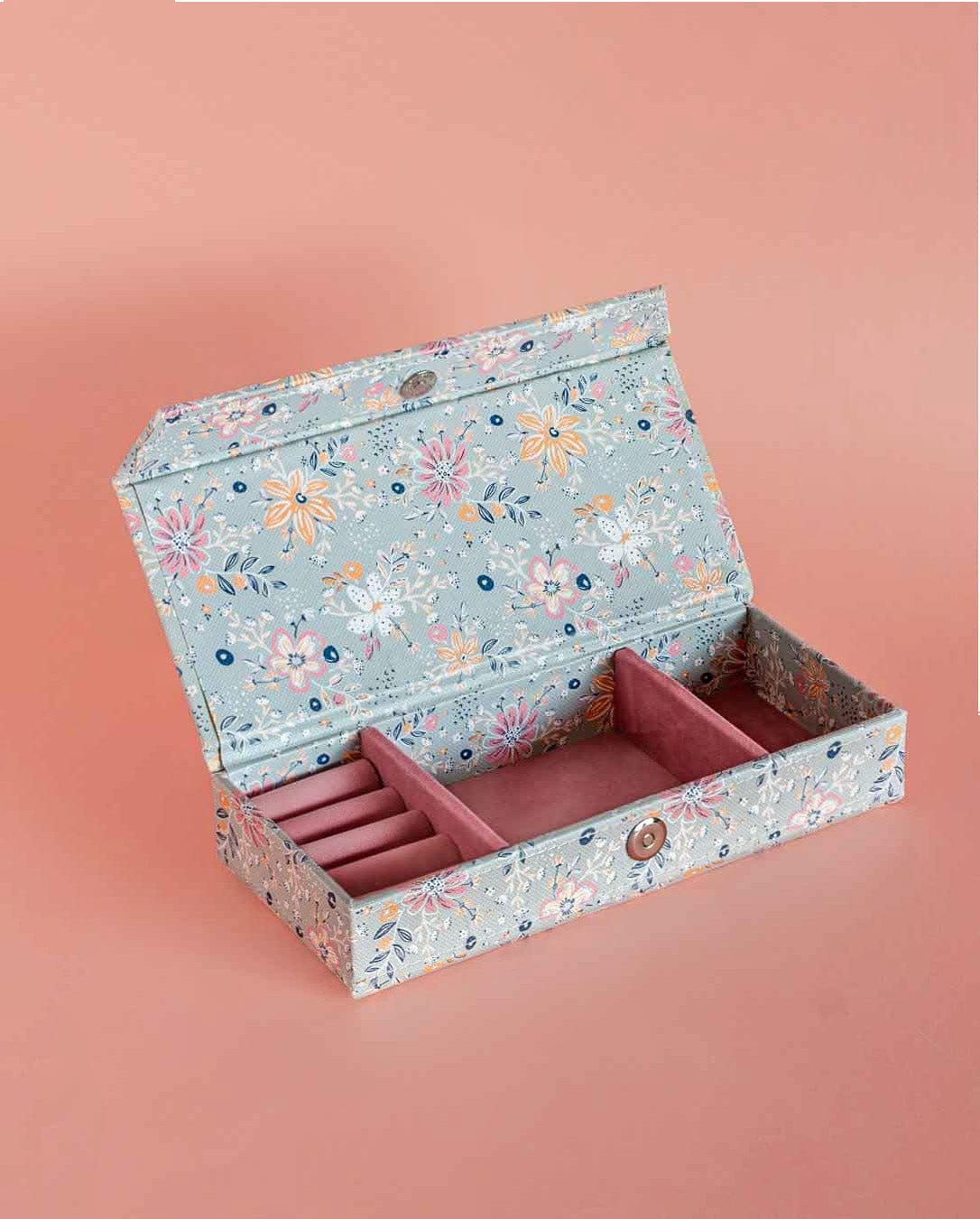 Pearlised Paper Leather Travel Jewelley Box- Garden Fog