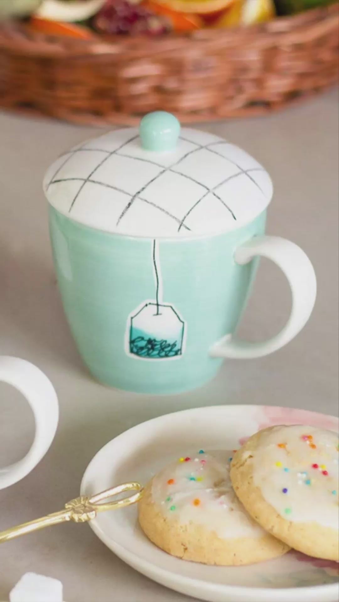 Tea Time Handpainted Mug with Lid